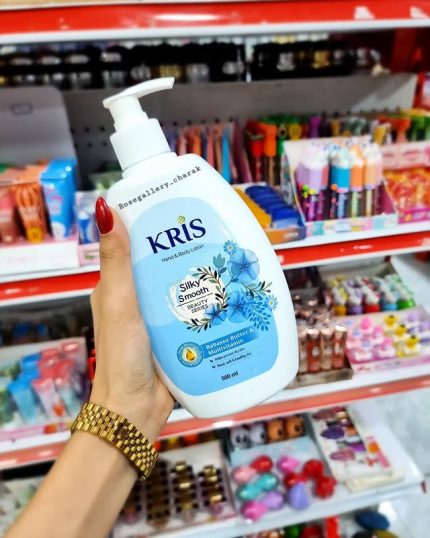 لوسیون دست و بدن KRIS کریس حاوی مواد نرم کننده و مرطوب کننده است